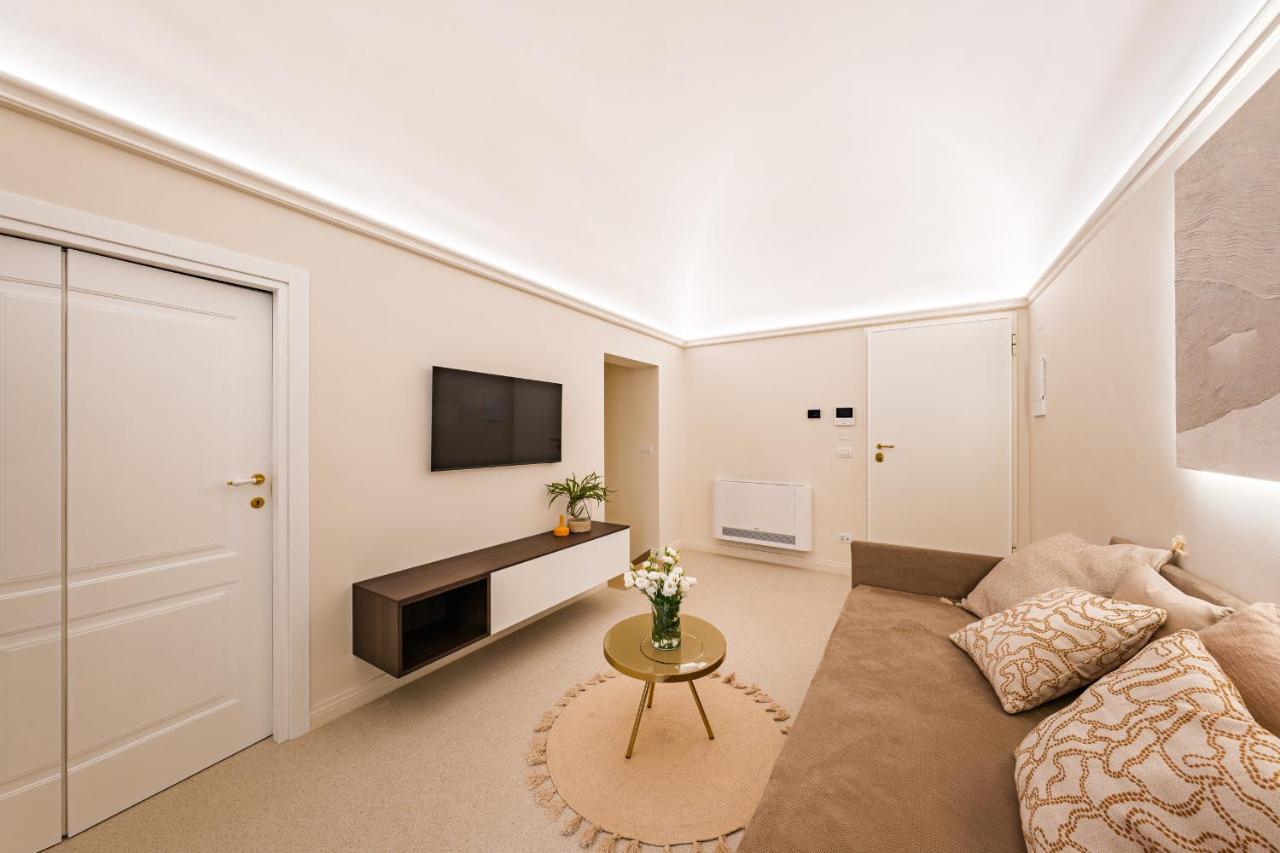 Helloapulia Charming Palazzo Clemente - Self-Catering Suites With Aircondition Monopoli Eksteriør bilde
