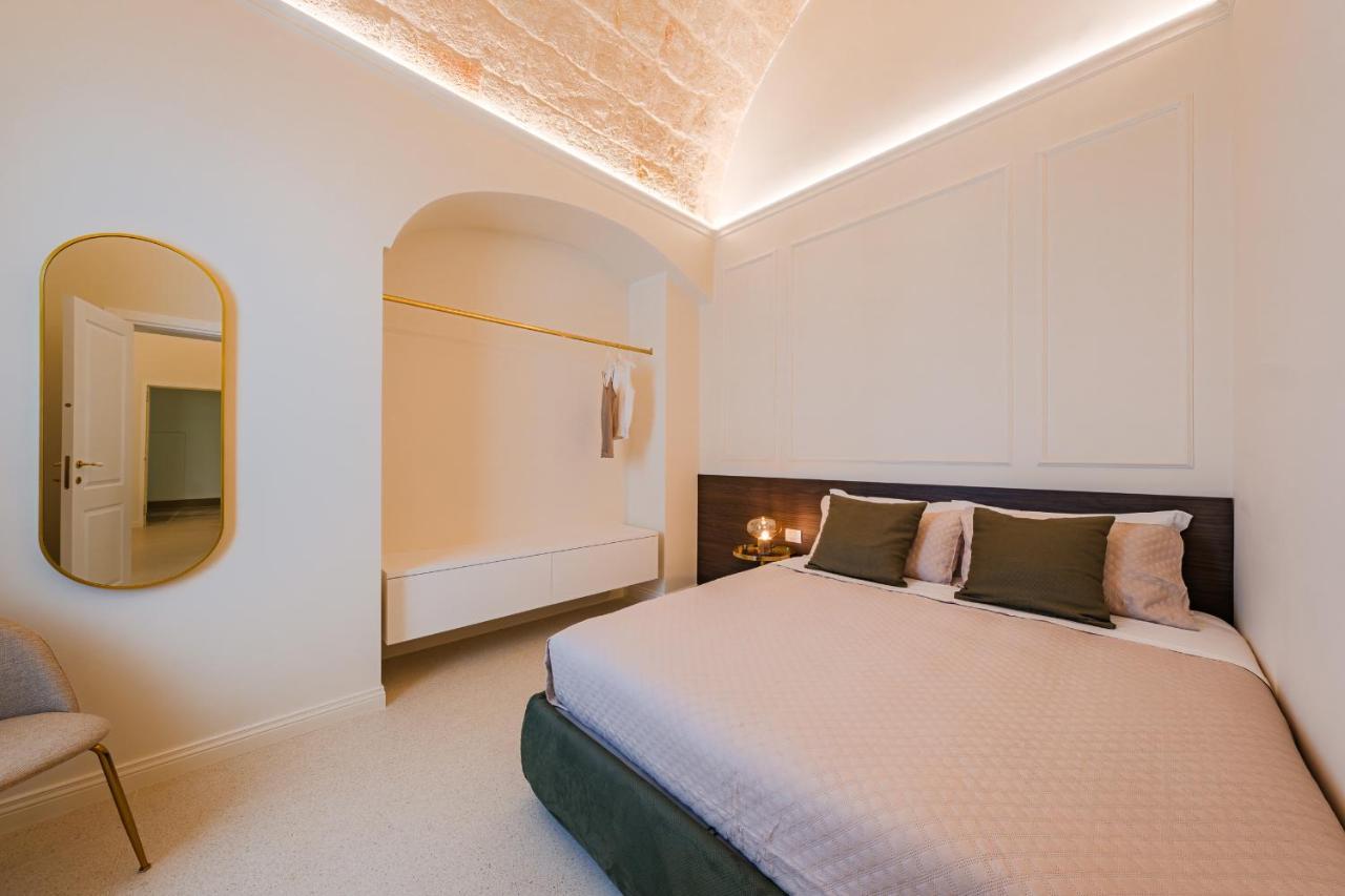Helloapulia Charming Palazzo Clemente - Self-Catering Suites With Aircondition Monopoli Eksteriør bilde