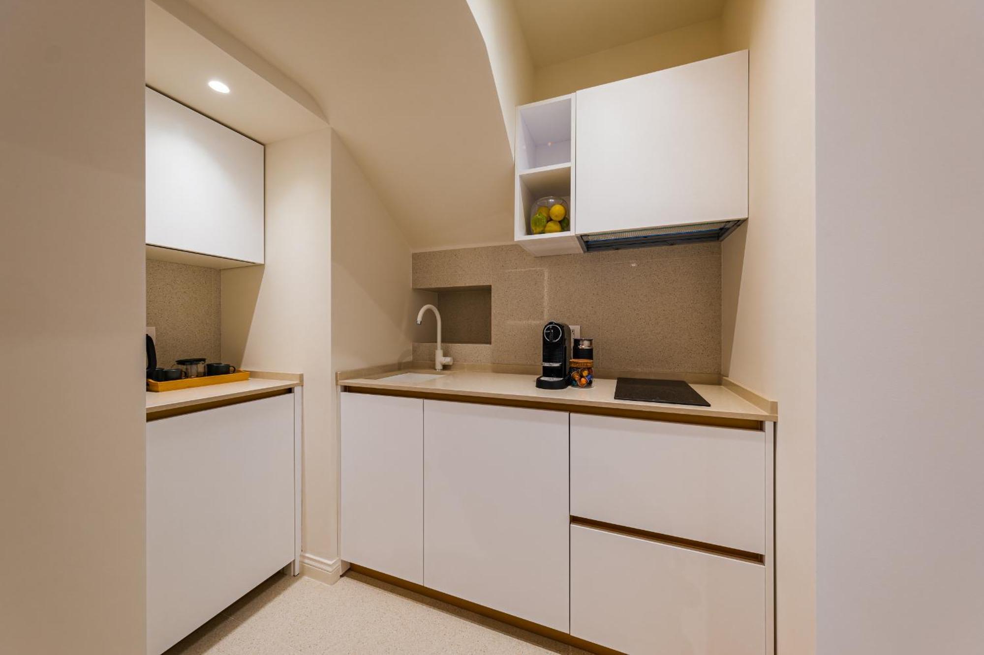 Helloapulia Charming Palazzo Clemente - Self-Catering Suites With Aircondition Monopoli Eksteriør bilde