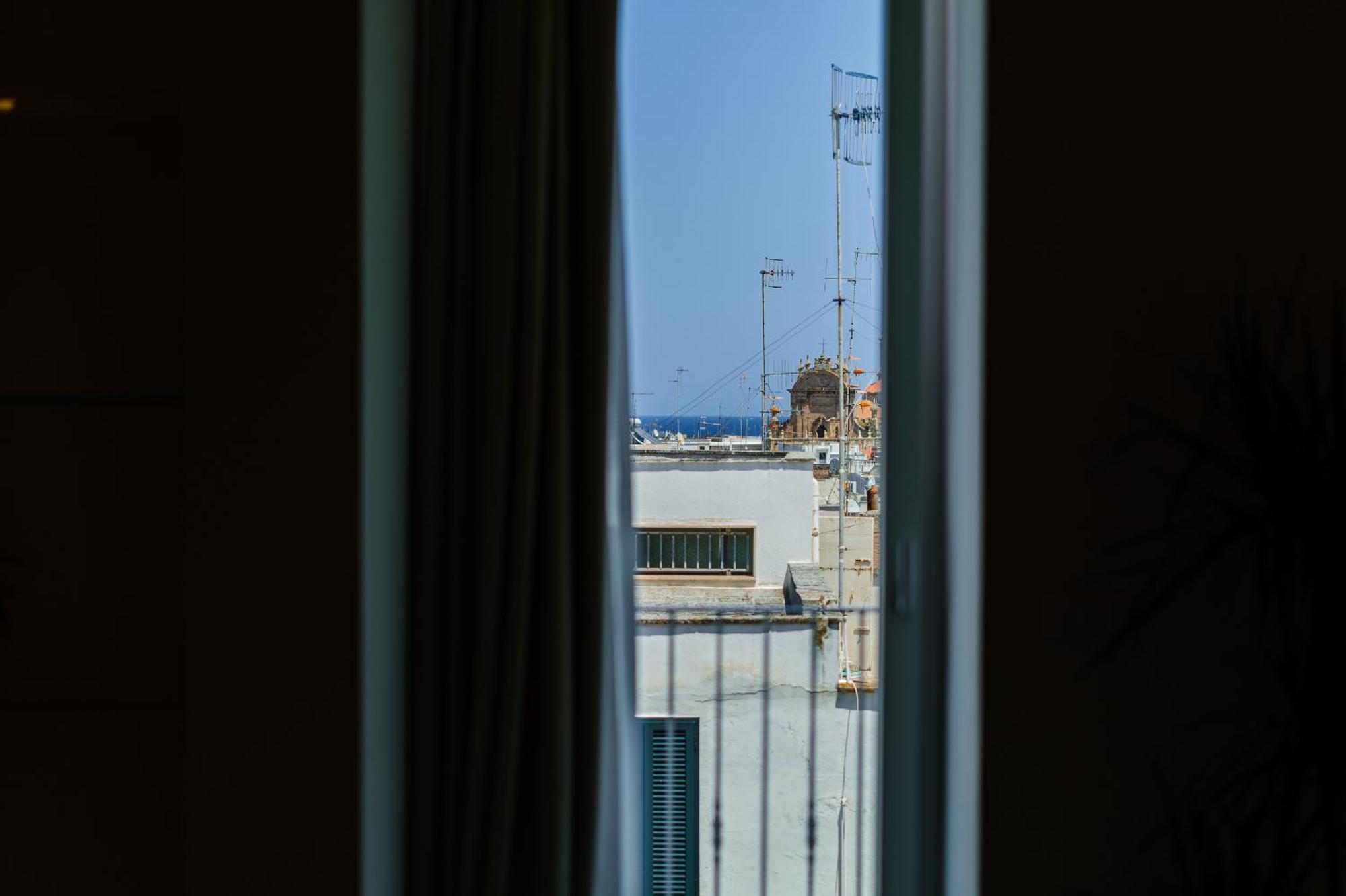 Helloapulia Charming Palazzo Clemente - Self-Catering Suites With Aircondition Monopoli Eksteriør bilde